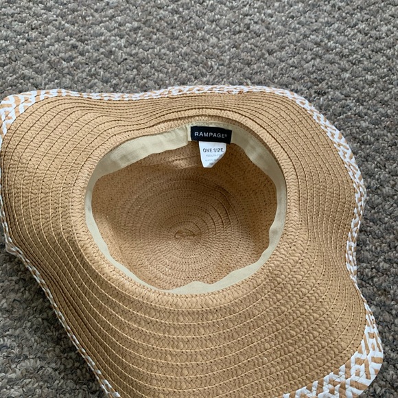 Rampage Floppy Sun Hat - Picture 2 of 2